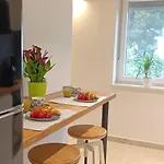 아파트 Adria
